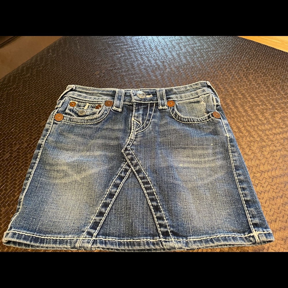 Girls true religion mini skirt size 6